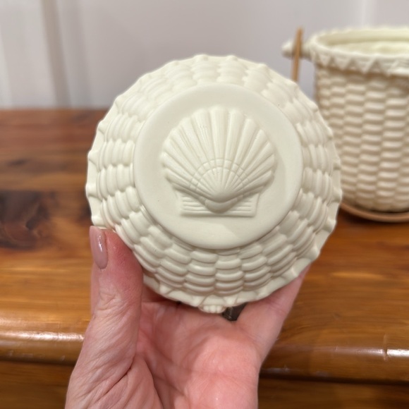 NEW PartyLite Nantucket Basket Bisque Porcelain Candle Holder - Picture 5 of 8